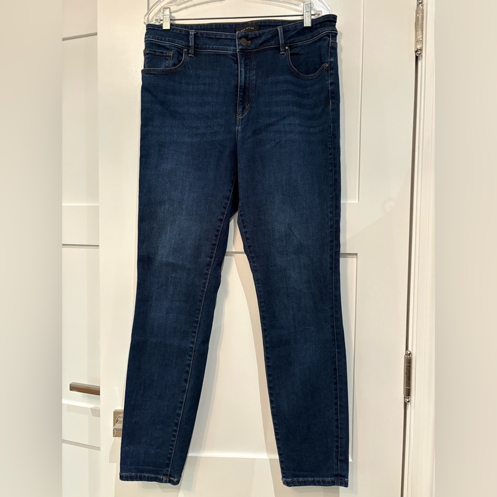 Ann Taylor Blue Jeans with Classic Stitching